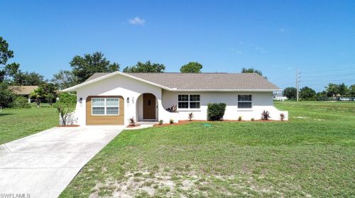 705 James Ave, Lehigh Acres FL 33971-1127 exterior