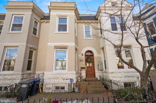 211 F St, Washington, DC 20002-4928