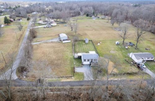 880 Lubeck Dr, Saint Martin OH  45118-9449 exterior
