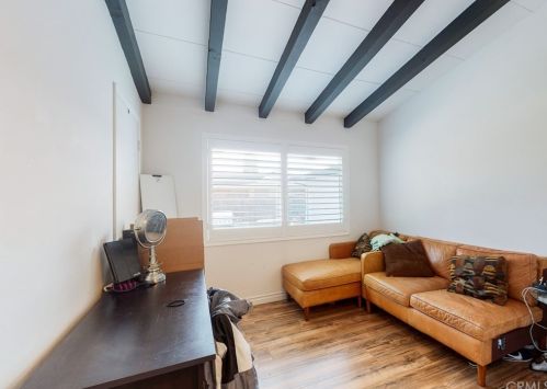 7076 Newbury Ave, San Bernardino CA  92404-6441 exterior