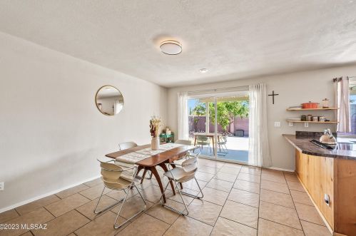 1519 Logan Dr, Tucson AZ 85710-6323 exterior