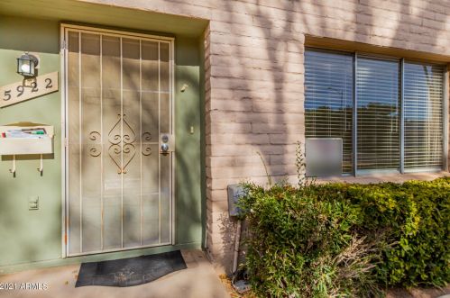 5922 86th St, Scottsdale AZ  85250-6323 exterior