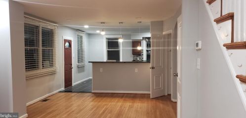850 Longshore Ave, Philadelphia PA  19111-4423 exterior
