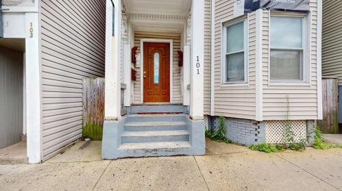 101 Chelsea St, Boston MA  exterior