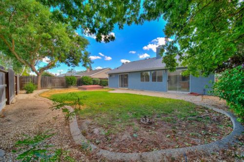 2025 Goldstone Way, Riverbank, CA 95367-9610