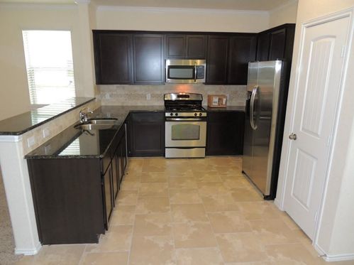 1614 Peach Dale Ct, Conroe TX  77301-3446 exterior