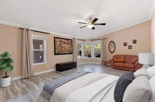 1992 Warmlands Ave, Vista CA  92084-3332 exterior