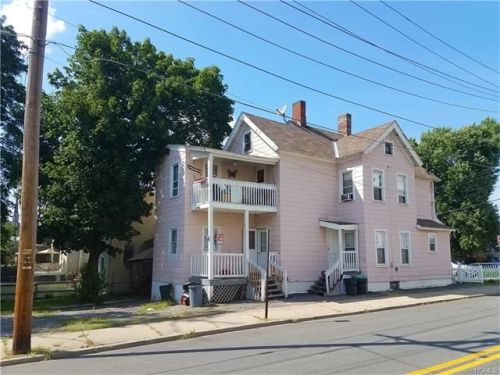 34 Grant St, Middletown, NY 10940-5106