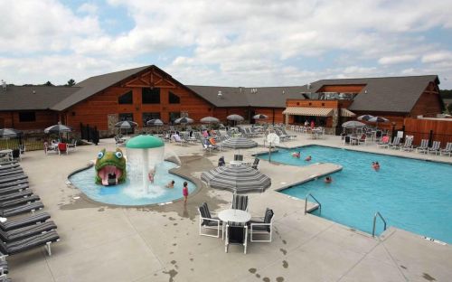 298 Berry Ln, Wisconsin Dells WI  53965-8360 exterior