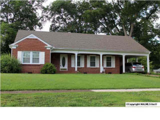 1414 Jackson St, Decatur, AL 35601-3306