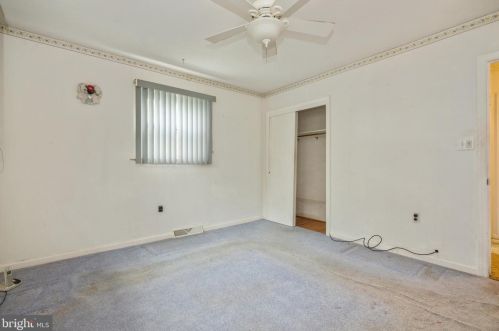 16 Morgan Ave, Riverton NJ  08077-1129 exterior
