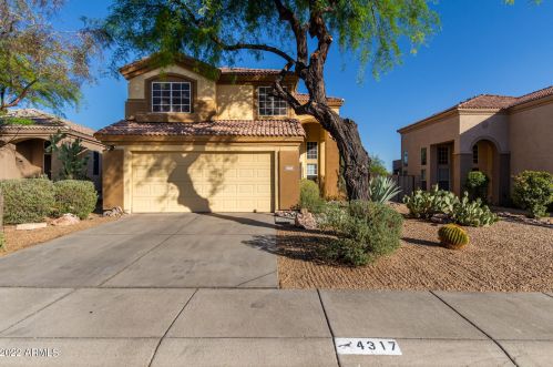 4317 Milton Dr, Cave Creek, AZ 85331-3854