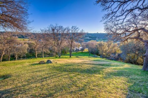 7648 Ridge Rd, Newcastle CA  95658-8800 exterior