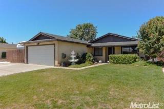 2029 Holbrook Pl, Manteca, CA 95336-2618