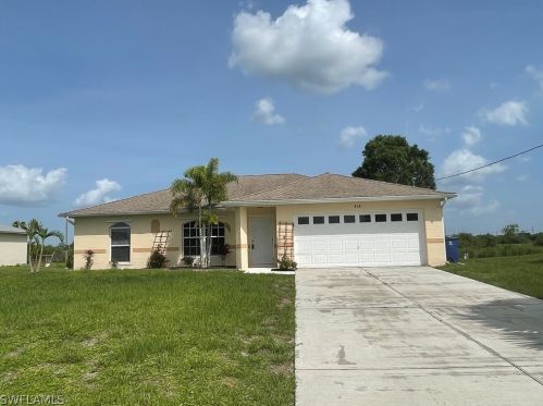 515 Palora Ave, Lehigh Acres FL  33974-9473 exterior