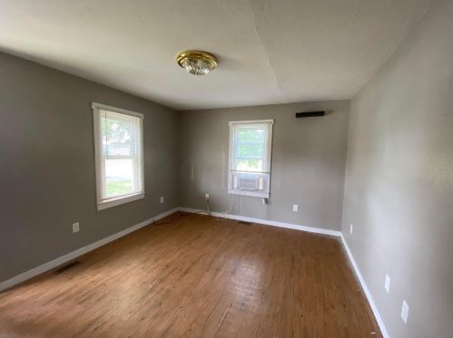 310 Bereman St, Washington Ch OH  43160-1502 exterior