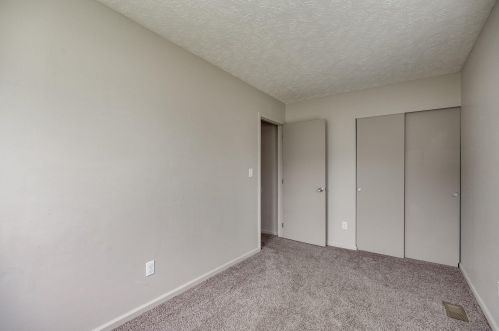 1264 Frayne Dr, New Carlisle OH  45344-2816 exterior