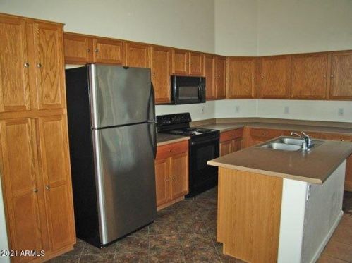14749 Port Au Prince Ln, Sun City, AZ 85379-5425
