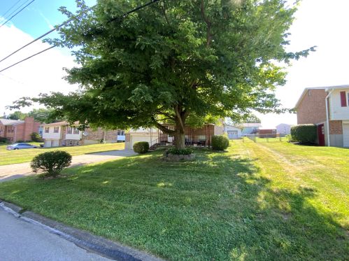 5904 Carlton Dr, Idlewild, KY 41005-9564