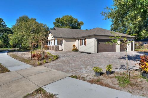 2407 Chelsea St, Orlando, FL 32803-2123
