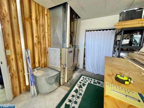 524 37th St, Hibbing MN 55746-2918 exterior