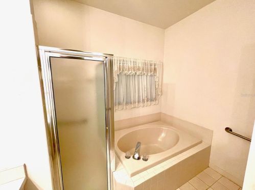 3516 Tealwood Cir, Palm Harbor FL  34685-3145 exterior