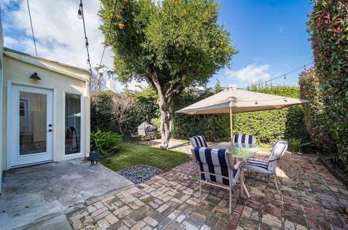 1457 Park Ave, Long Beach CA  90804-3102 exterior