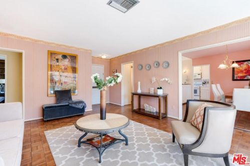 5726 Aldea Ave, Van Nuys CA 91316-1416 exterior