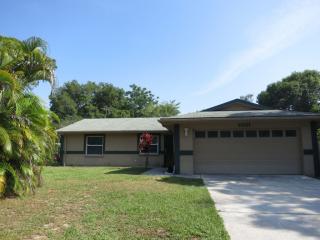 1031 47th St, Sarasota, FL 34234-3904
