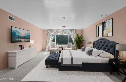 2396 Elmdale Ave, Simi Valley CA 93065-2509 exterior