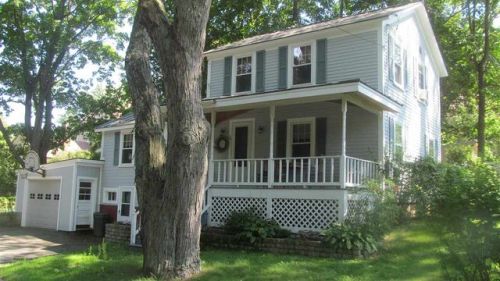24 Edgewood St, Unity, NH 03743-3212