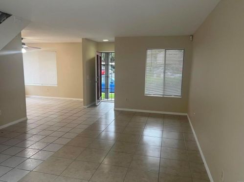 7063 Wattle Dr, San Diego, CA 92139-3326