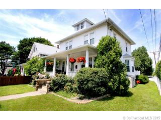 153 Chapel St, Milford CT  06460-7919 exterior