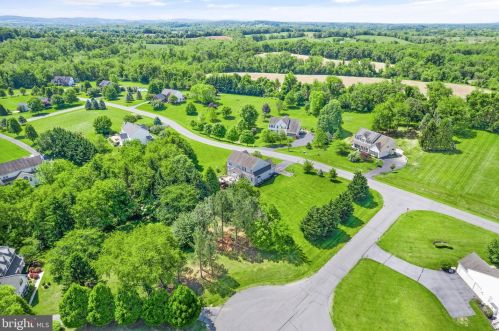 12020 Morningstar Pl, Lovettsville VA  20180-1925 exterior