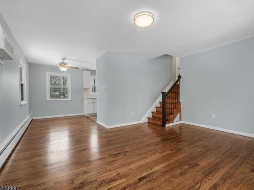 9 Rutgers Way, Hopatcong NJ  07843-1231 exterior
