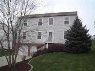624 Fieldstone Dr, Moon Twp, PA 15108-8960