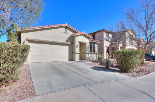 42606 Somerset Dr, Maricopa, AZ 85138-3066