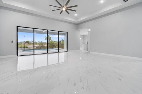 1908 14 St, Cape Coral FL  33909-1643 exterior
