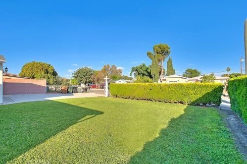 12581 Volkwood St, Garden Grove CA  92840-5930 exterior