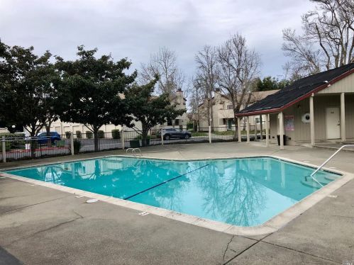 2503 Westberry Dr, Santa Rosa CA 95403-4135 exterior