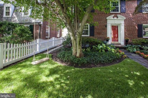4312 Reno Rd, Washington, DC 20008-4222