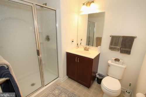 1954 Canyon Creek Rd, Gilbertsville PA  19525-7003 exterior