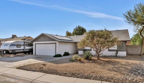 6121 Evans Dr, Glendale, AZ 85306-4128