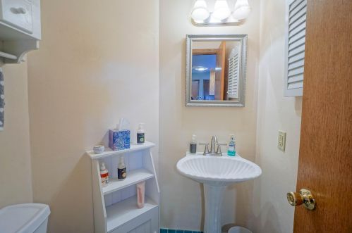 14460 Wilbur Dr, Waukesha WI  53151-5254 exterior