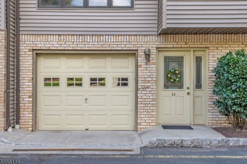 100 Passaic Ave, Nutley, NJ 07110-3061