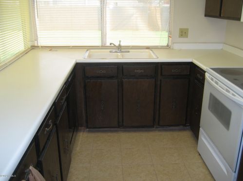 3845 Camino Acequia, Phoenix, AZ 85051-3377