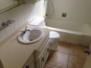 4919 Birchman Ave, Fort Worth TX  76107-5346 exterior