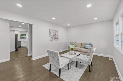 19 Northfield Ave, East Brunswick, NJ 08816-3032