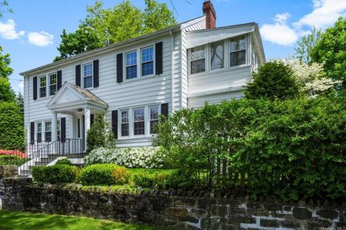 6 Fraser St, New Rochelle, NY 10803-1707
