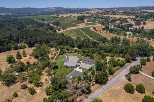 1440 Ridge Rd, Templeton CA  93465-9303 exterior